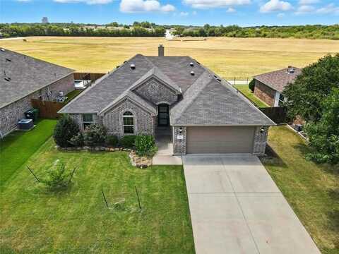 705 Meadowedge Lane, Denton, TX 76207