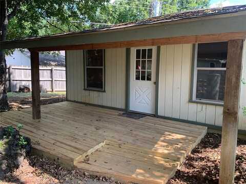 2104 Rosslyn Chapel Court, Arlington, TX 76012