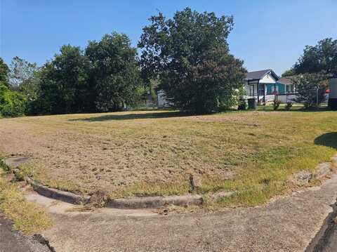 944 Holt Avenue, Waco, TX 76706