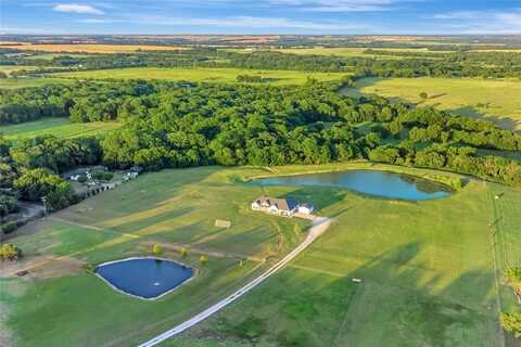 390 NE Paxton Road, Gunter, TX 75058