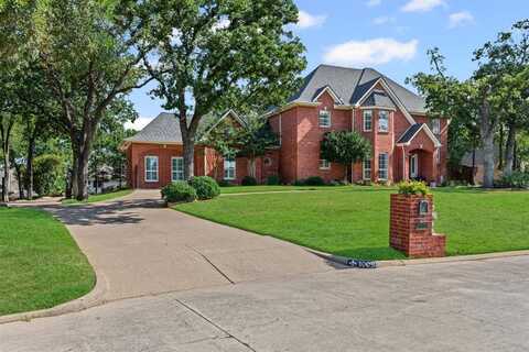 1009 Oak Ridge Court, Kennedale, TX 76060