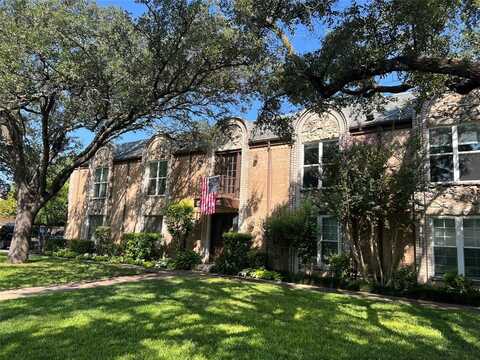 4104 Ridglea Country Club Drive, Fort Worth, TX 76126