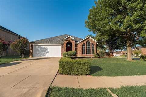 8227 Mossberg Drive, Arlington, TX 76002