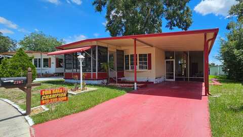 2207 Miramont Circle, Valrico, FL 33594