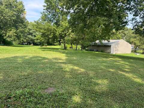 109 and 121 N. Elm St., Winchester, IL 62694