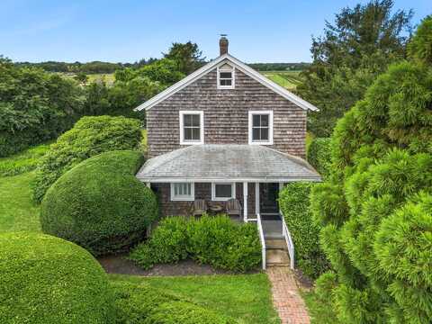 533 David Whites Lane, Southampton, NY 11968
