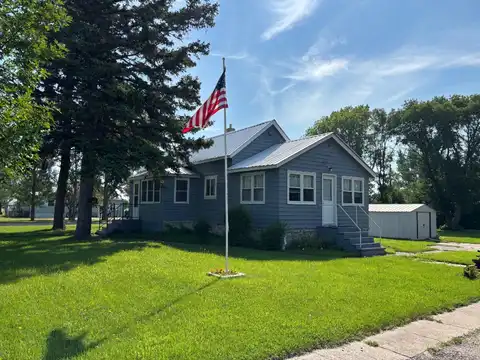 421 Richter Ave, Sheyenne, ND 58374