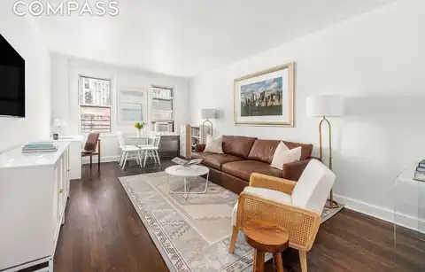 166 West 22nd Street, New York, NY 10011