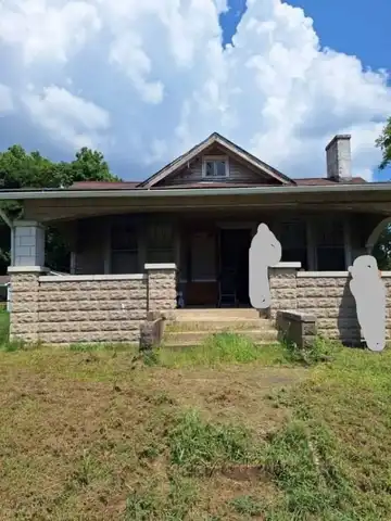 635 ELIZABETH ST, PADUCAH, KY 42003
