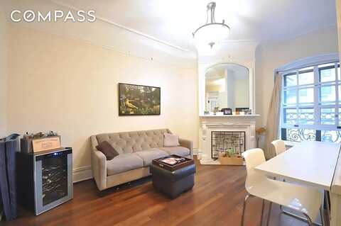 2109 Broadway, New York, NY 10023