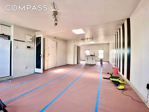 140 Washington Avenue, Brooklyn, NY 11205
