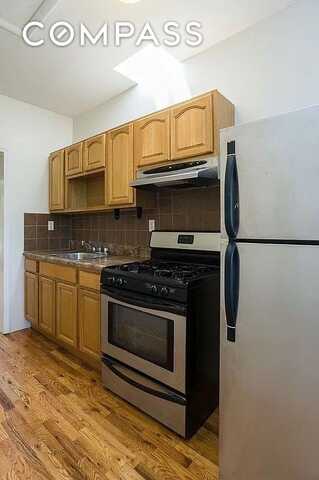 224 Cumberland Street, Brooklyn, NY 11205