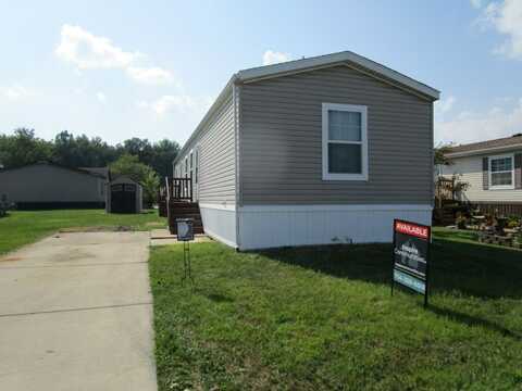17834 Dennis Street, Brownstown, MI 48174