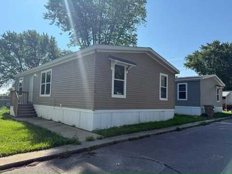 310 Oriole Lane, Madison, WI 53704
