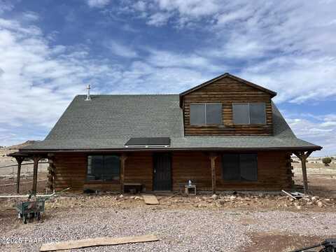 46950 N Falcon Flight Way, Ash Fork, AZ 86320