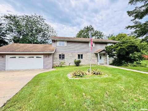1797 E County Road 1540 Road, Carthage, IL 62321