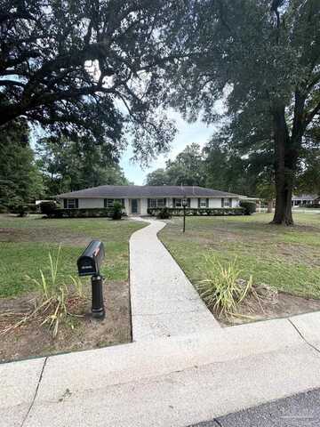3821 Collingswood Rd, Pensacola, FL 32514