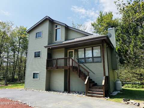 104 Sugar Maple Lane, Tobyhanna, PA 18466
