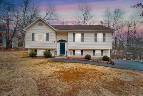 204 Deibert Drive, Stroudsburg, PA 18360