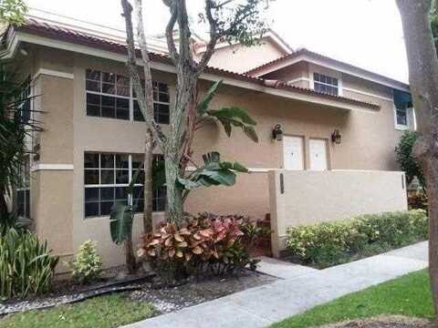 6542 Via Regina, Boca Raton, FL 33433