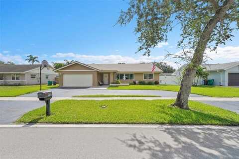 5724 SW 118 Avenue, Cooper City, FL 33330