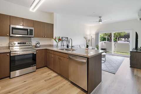 45 Kanani Rd, Kihei, HI 96753