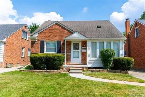 20251 Country Club Drive, Harper Woods, MI 48225