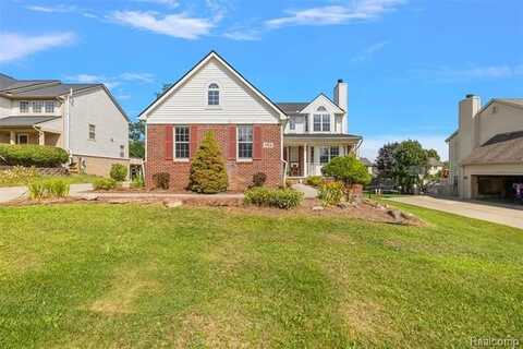 1924 Devonshire Drive, Wixom, MI 48393