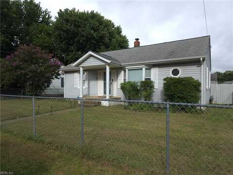35 Laurel Drive, Hampton, VA 23669