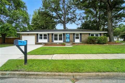 917 Page Court, Chesapeake, VA 23323