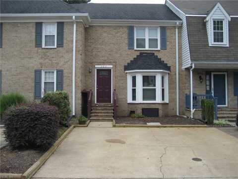 303 Middle Oaks Drive, Chesapeake, VA 23322
