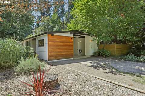 5767 BALEINE ST, Lake Oswego, OR 97035