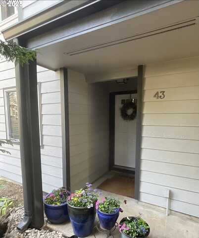 29700 SW COURTSIDE DR, Wilsonville, OR 97070
