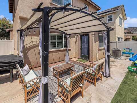 35406 Brown Galloway Ln, Fallbrook, CA 92028