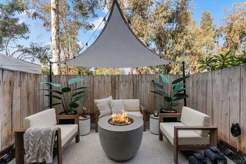 4527 Contour Blvd unit: 8, San Diego, CA 92115