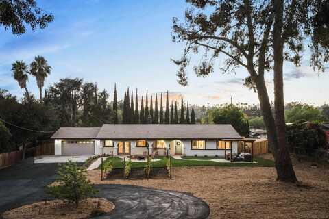 3226 Summit Drive, Escondido, CA 92025