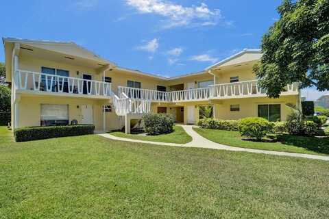 2755 NE 28th Avenue, Lighthouse Point, FL 33064