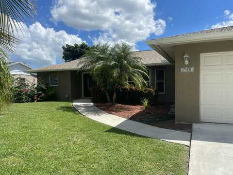 1931 SW Brisbane Street, Port Saint Lucie, FL 34984