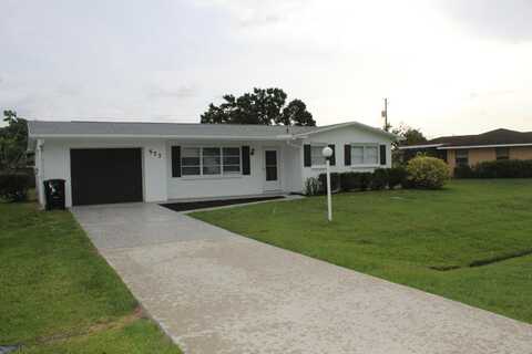 577 SE Anchor Lane, Port Saint Lucie, FL 34983