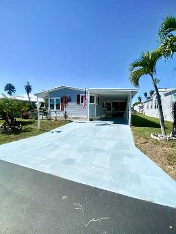 469 Hemingway Terrace, Fort Pierce, FL 34982