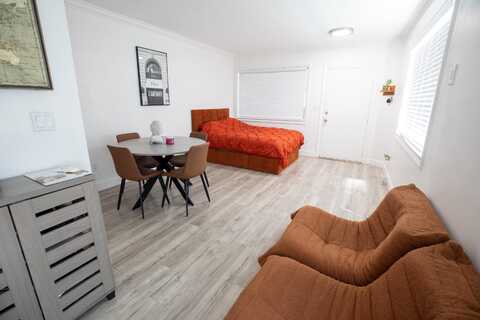 740 11th Street, Miami Beach, FL 33139