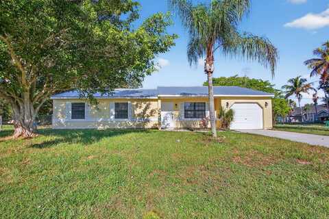 2502 SE Calais Street, Port Saint Lucie, FL 34952
