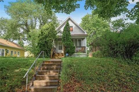 2523 Thomas Avenue N, Minneapolis, MN 55411