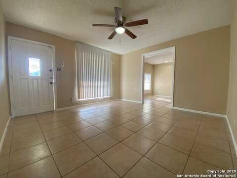 6406 Cedarhill, San Antonio, TX 78238