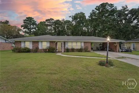 422 Woodcliff Drive, Savannah, GA 31406