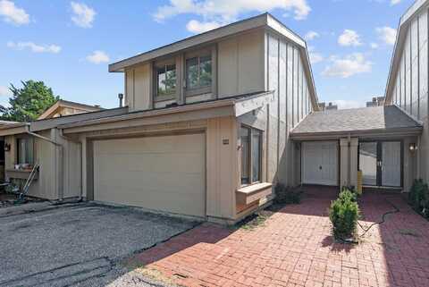 8201 E Harry St Apt 202, Wichita, KS 67207