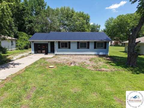 2704 Rosebud, Sedalia, MO 65301