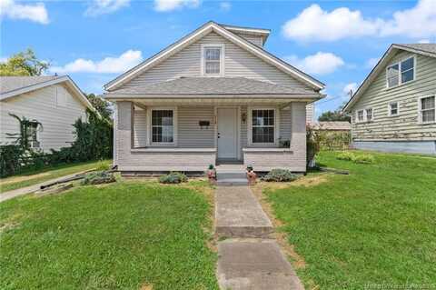 119 Indiana Avenue, Sellersburg, IN 47172