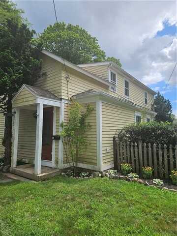 47 Church Lane, North Kingstown, RI 02852