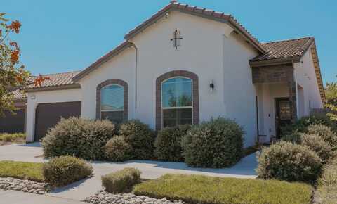 3433 E Laurel Avenue, Visalia, CA 93292